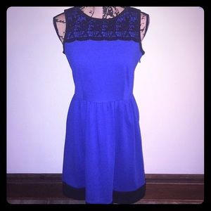 Elle Sleeveless Dress